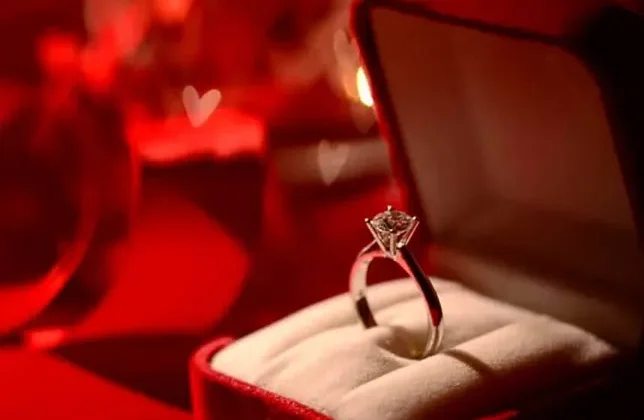 How to Pick the Ideal Engagement Ring for Valentine’s Day