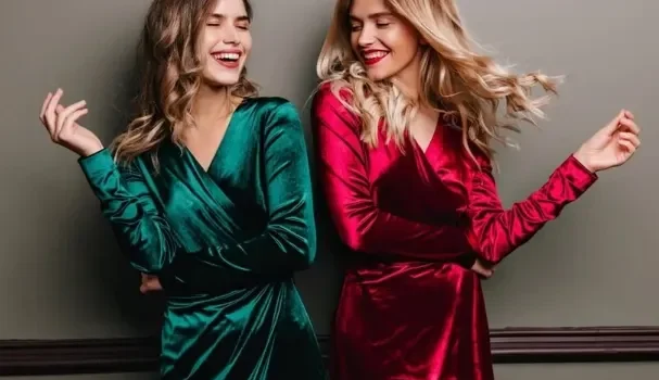 Your Ultimate Guide to Helping Your Daughter Choose the Perfect Prom Dress