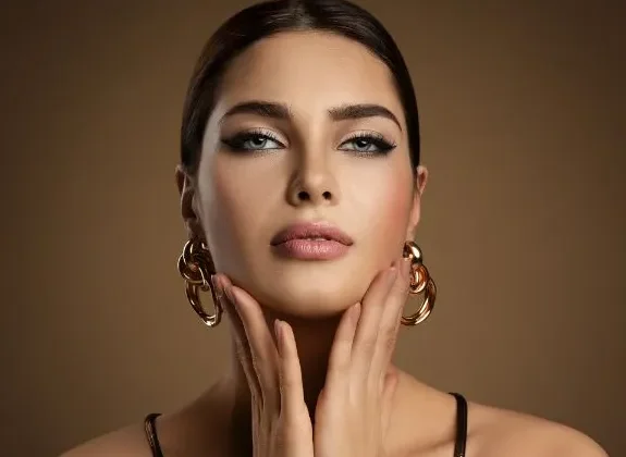 2025 Eyeshadow Trends You Need to Try This Year