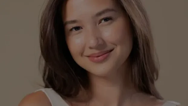 Winter Glow: How to Keep Your Summer Tan Alive All Season Long