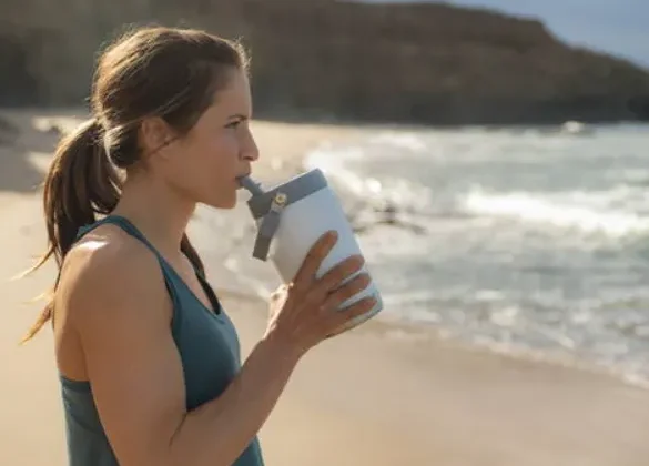 10 Camping Beauty Tips for a Natural Glow in the Outdoors