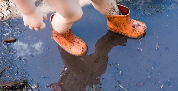 10 Fun Ways to Enjoy April Showers