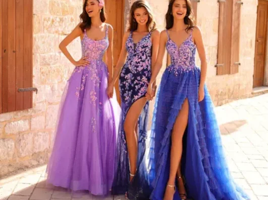 Step Into Prom 2024 With Dazzling Styles and Vibrant Colors