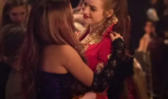 8 Surprising Prom Facts You Probably Didn’t Know