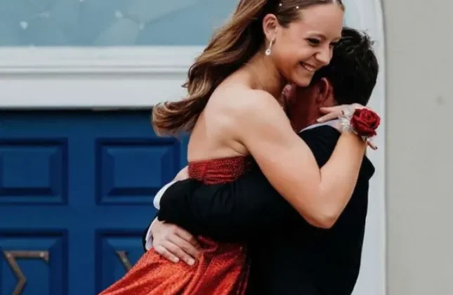 The Best Time to Start Shopping for Your Prom Dress