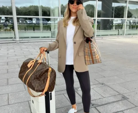 Effortless Airport Fashion Ideas for Your Next Trip