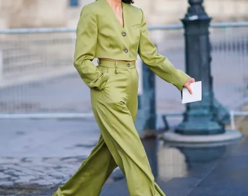 10 Fresh Ways to Style a Cropped Blazer This Season