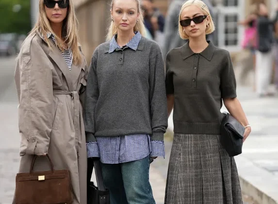 Top 10 Essential Shirts Every Woman Should Own