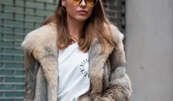 How to Style a Fur Coat for an Effortless Winter Look