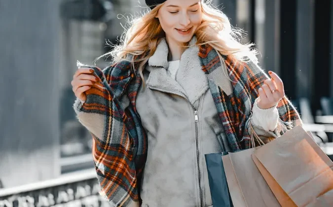 Master the Art of Winter Style: How to Stay Warm and Chic This Season