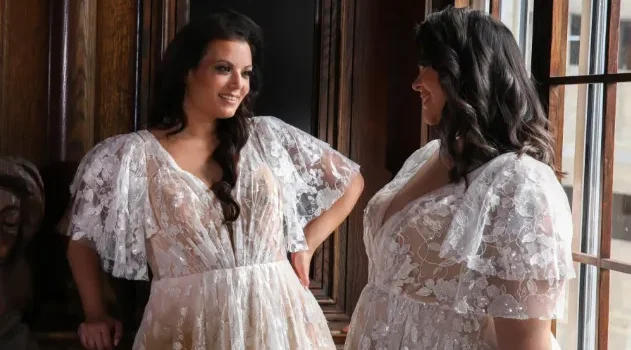 10 Stunning Dresses for Curvy Women: Style Tips for Every Occasion