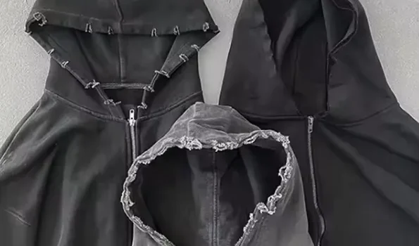 The Bold Return of Acid Wash Hoodies: Why This 80s Classic Owns 2025 Fashion